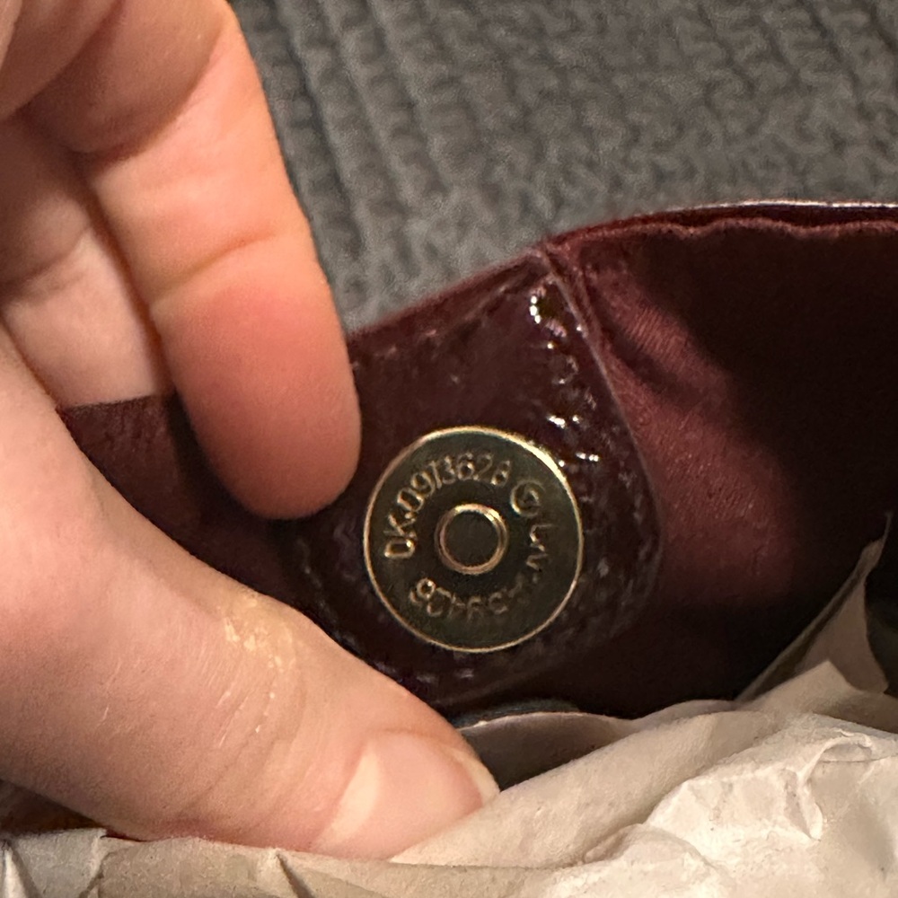 New Old Navy Glossy Burgundy Shoulder Bag - Picture 4 of 4
